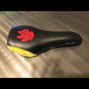 Bike Seat | Mountain Bike Seat | BONTRAGER FS+10